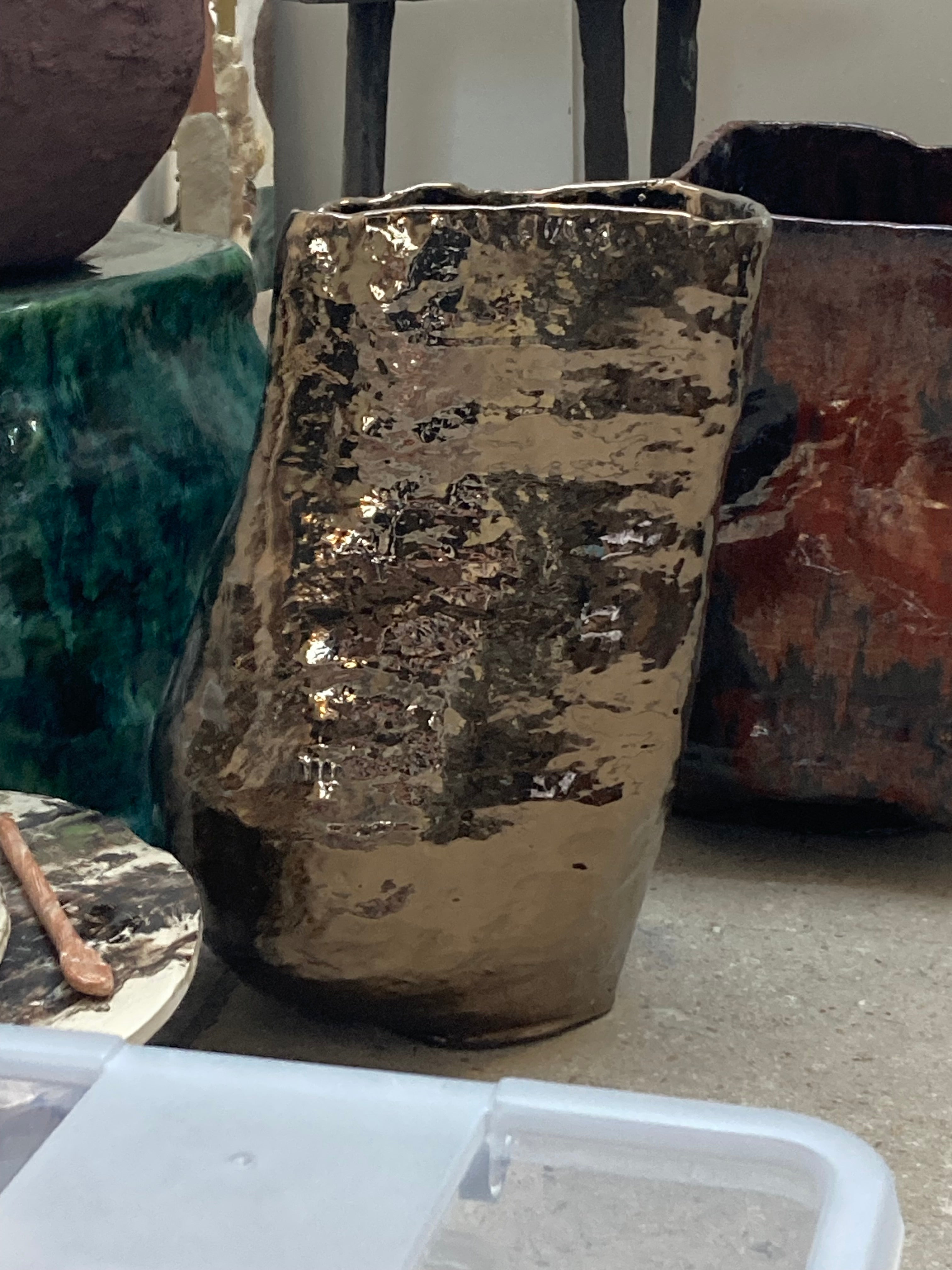 Gold vase 